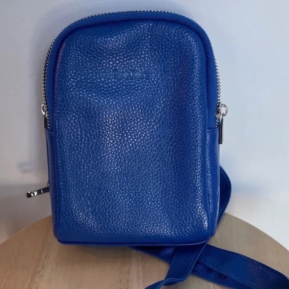 Blue Pebbled Leather Crossbody Bag / Purse - Picture 5 of 10